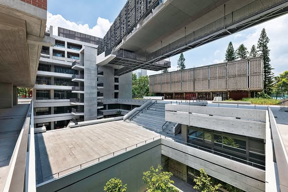 國立台灣大學人文館大樓